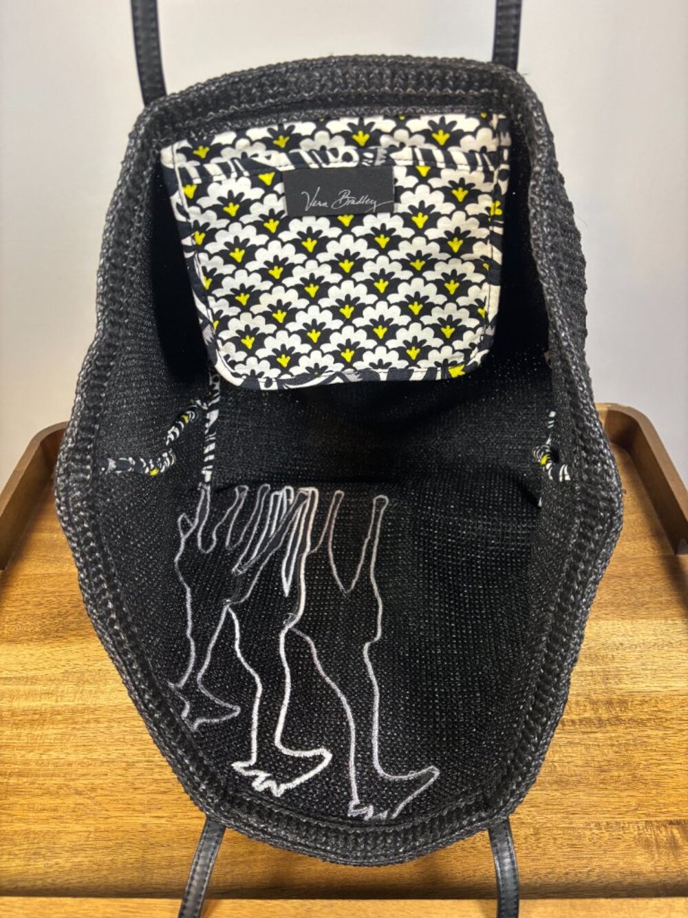 Vera Bradley Black Straw Fanfare Giraffe Applique Large Tote - Picture 7 of 7